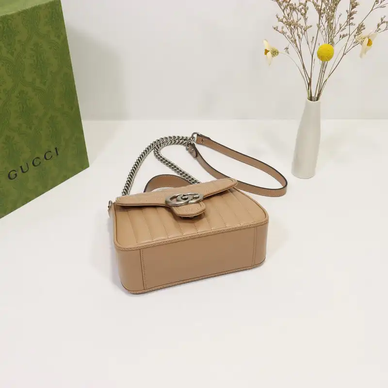 G*u*i bag 2112dj0004