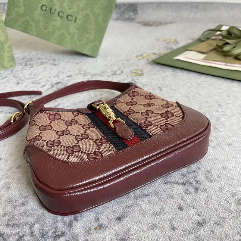 G*u*i bags 2112dj0105