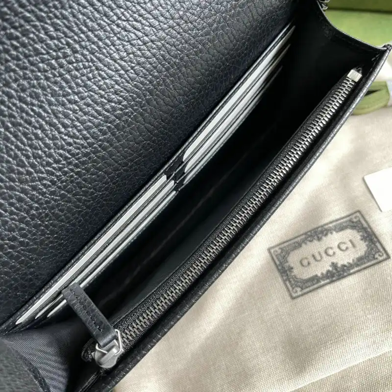 G*u*i bag 2112ya0003