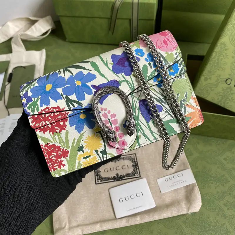 G*u*i bag 2112ya0083