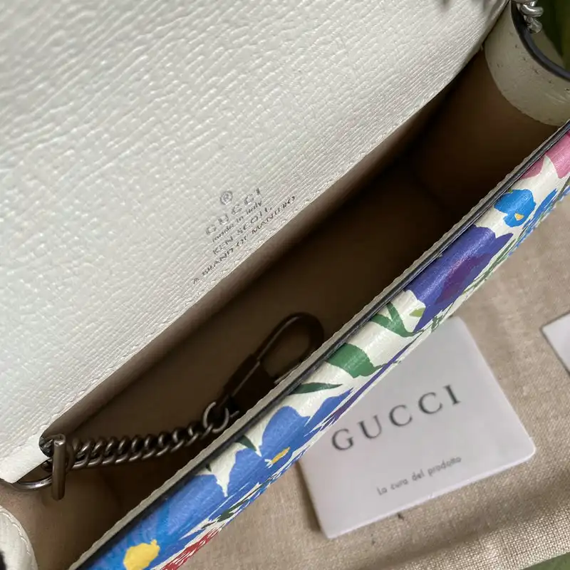 G*u*i bag 2112ya0083