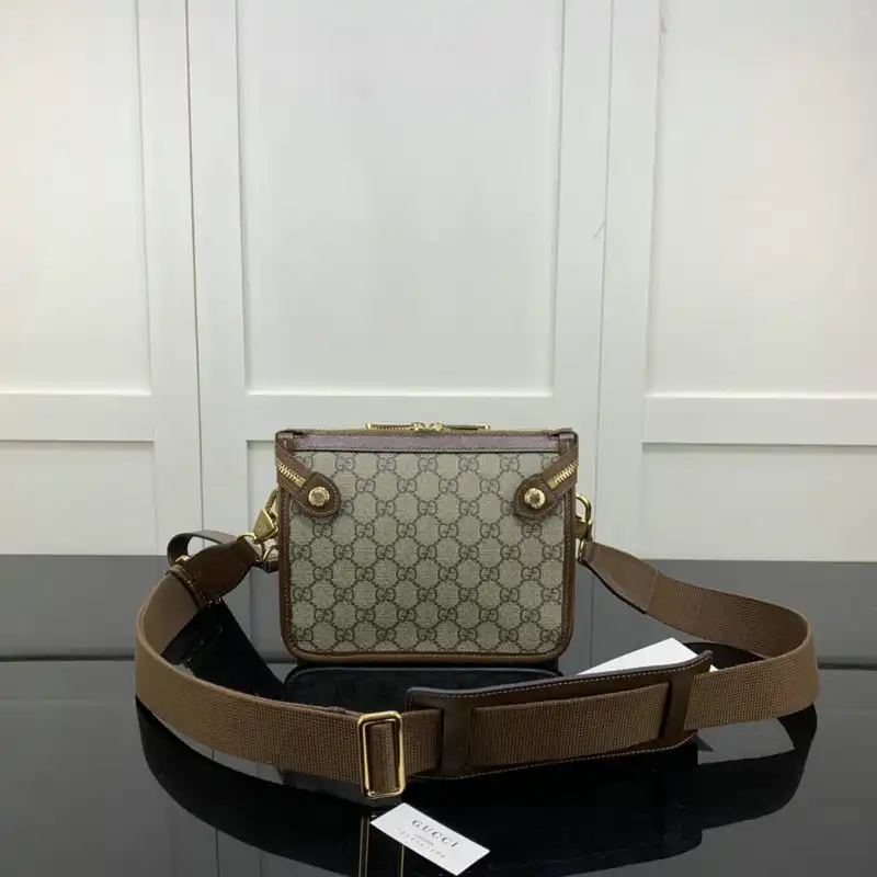 G*u*i bag 2112ya0093