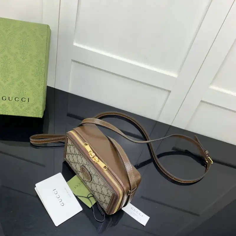 G*u*i bag 2112ya0095