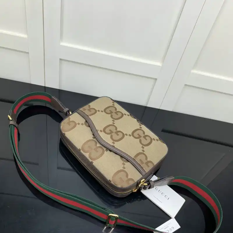 G*u*i bag 2112ya0097