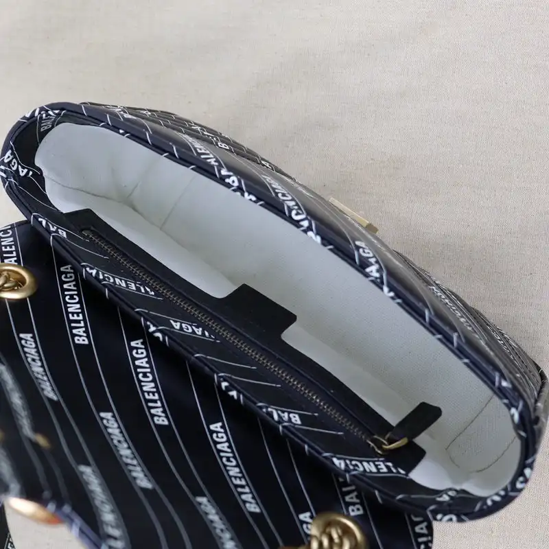 G*u*i bag 2112yz0129