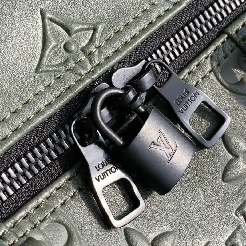 LV Bag 2112YZ0142