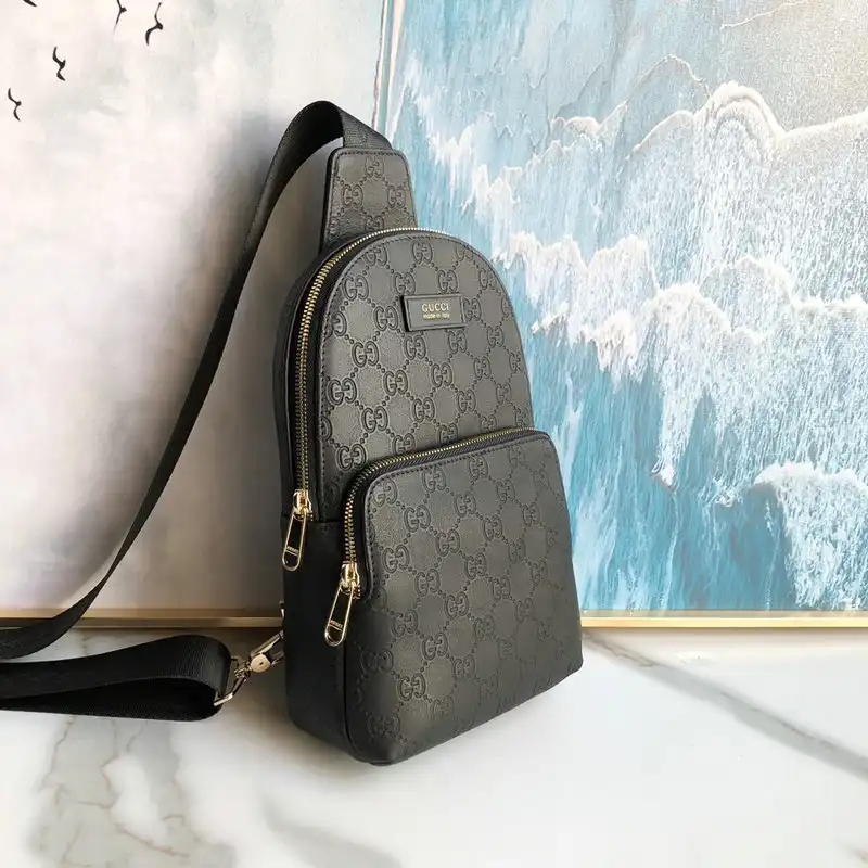 G*u*i bag 2112yz0159