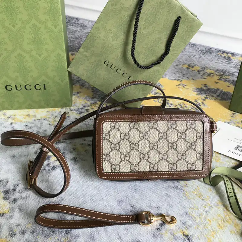 G*u*i bag 2201dj0011