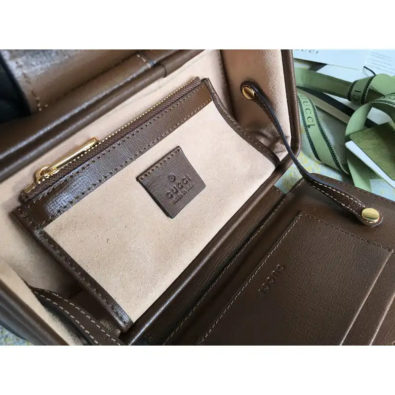 G*u*i bag 2201dj0011