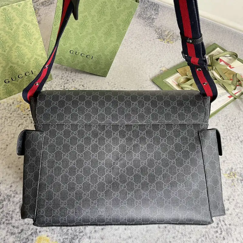 G*u*i bag 2201dj0016