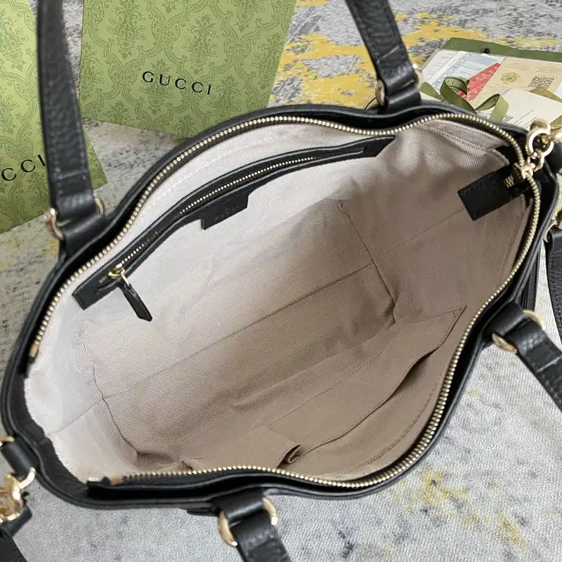 G*u*i bag 2201dj0020