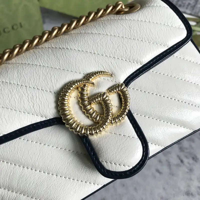 G*u*i bag 2201dj0026