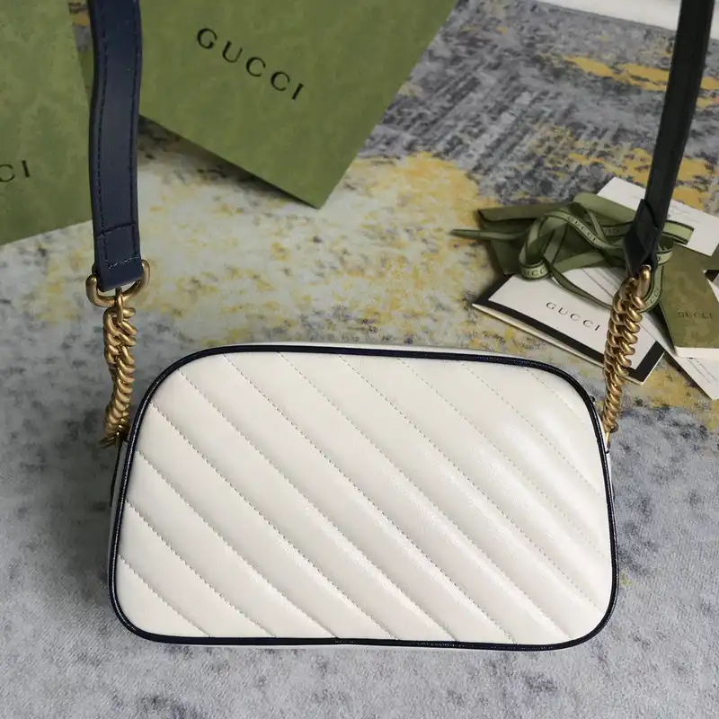 G*u*i bag 2201dj0029