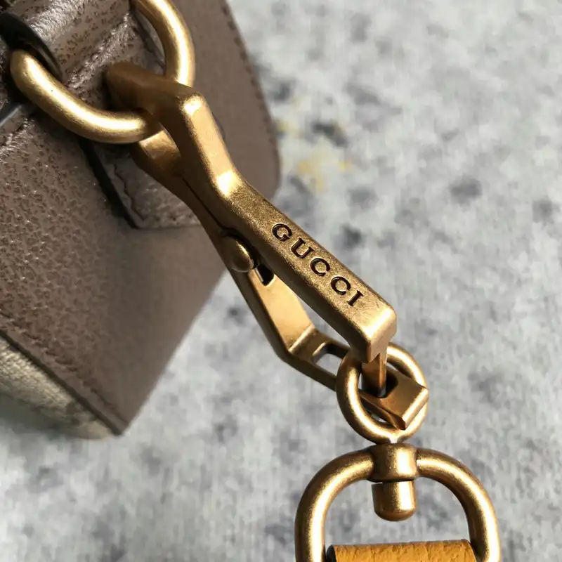G*u*i bag 2201dj0039