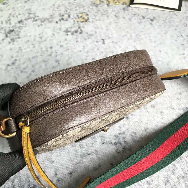 G*u*i bag 2201dj0039