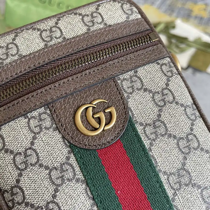 G*u*i bag 2201dj0045