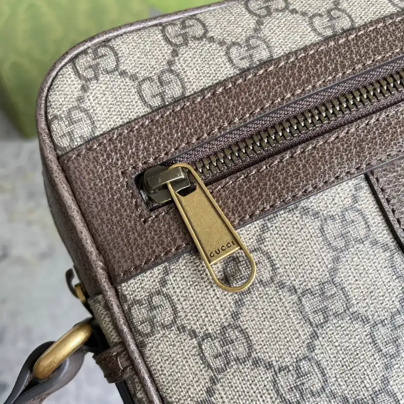 G*u*i bag 2201dj0046