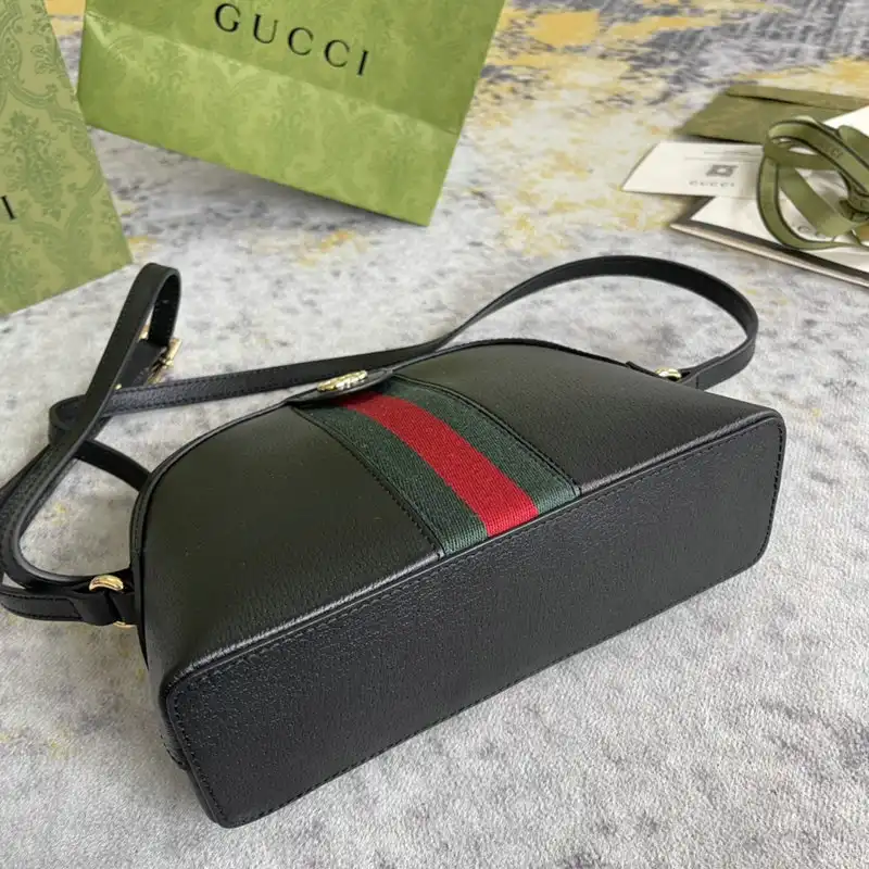 G*u*i bag 2201dj0050