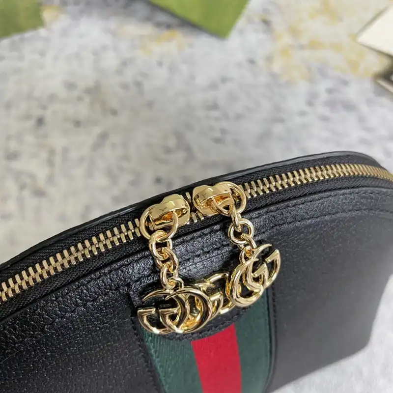 G*u*i bag 2201dj0050