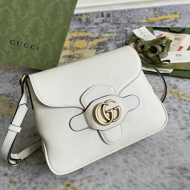 G*u*i bag 2201dj0052