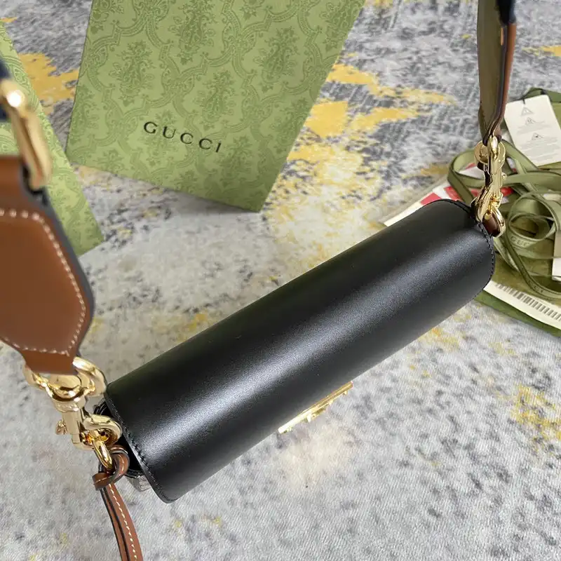 G*u*i bag 2201dj0053
