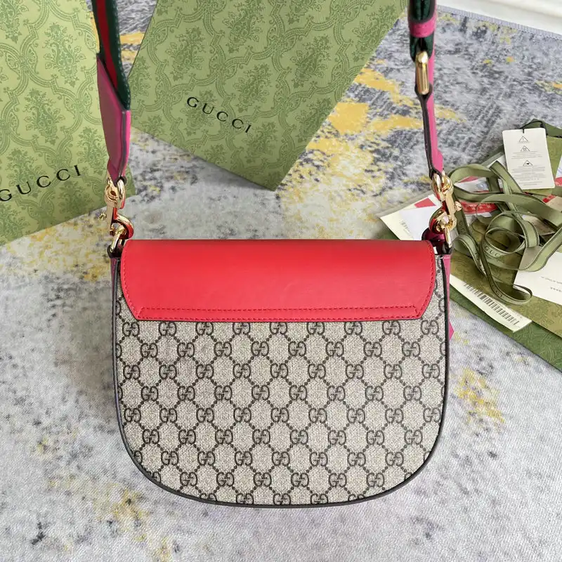 G*u*i bag 2201dj0054