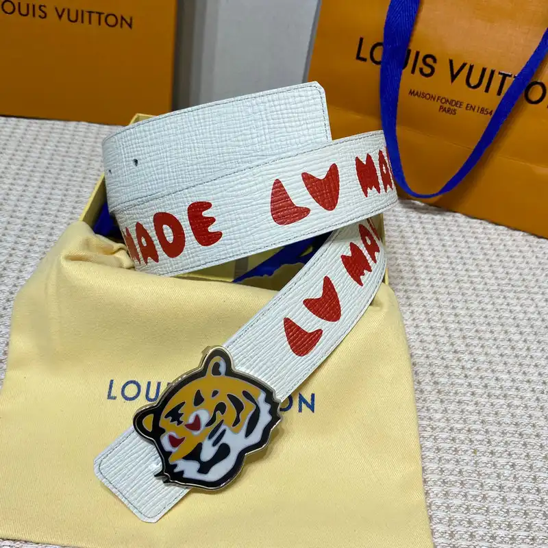 LV Belts 2201XA0134