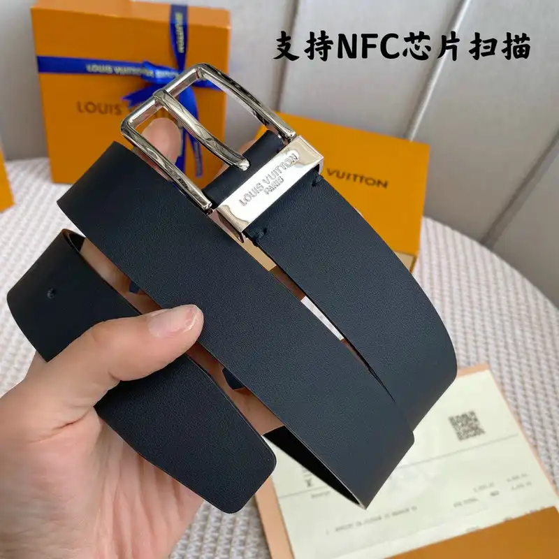 LV Belts 2204XA0141