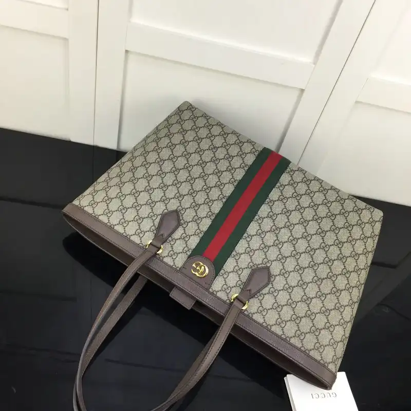 G*u*i bag 2204ya0016