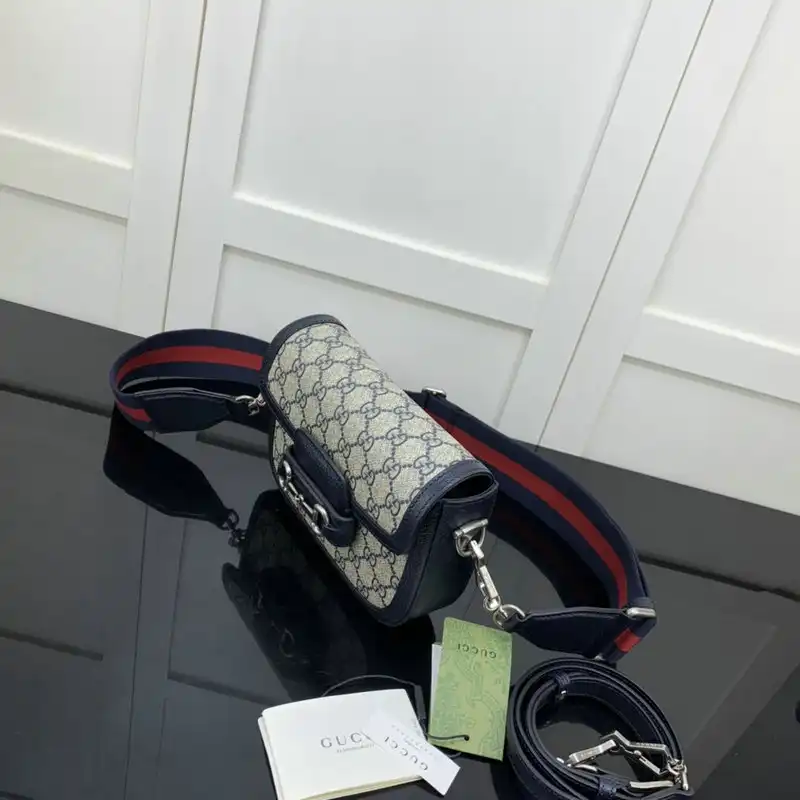 G*u*i bag 2204ya0024