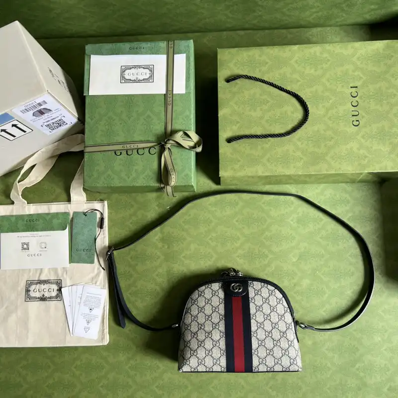 G*u*i bag 2204ya0061
