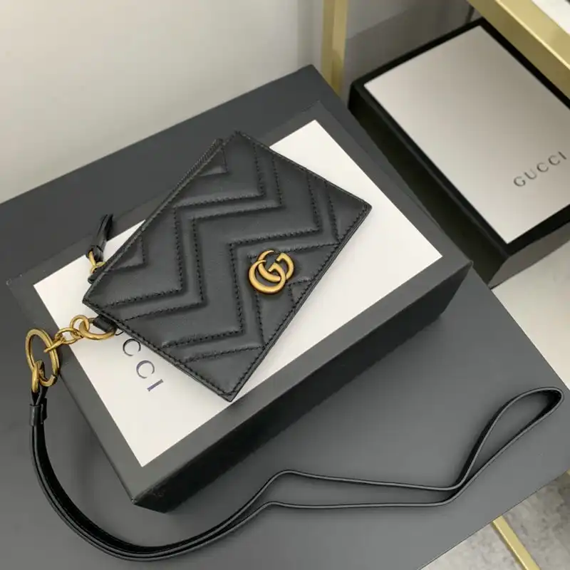 G*u*i bag 2205dj0005