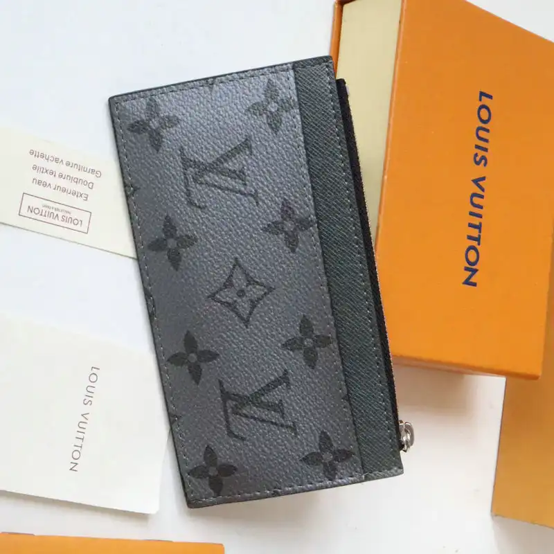 LV Bag 2205DJ0032