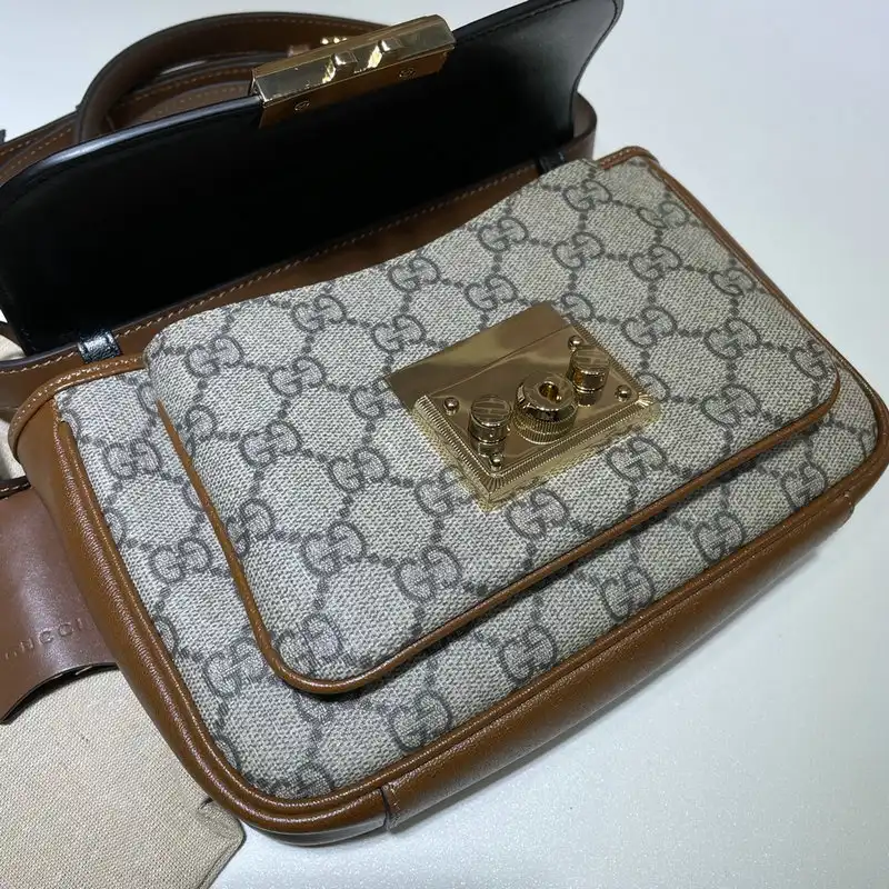 G*u*i bag 2205ya0023