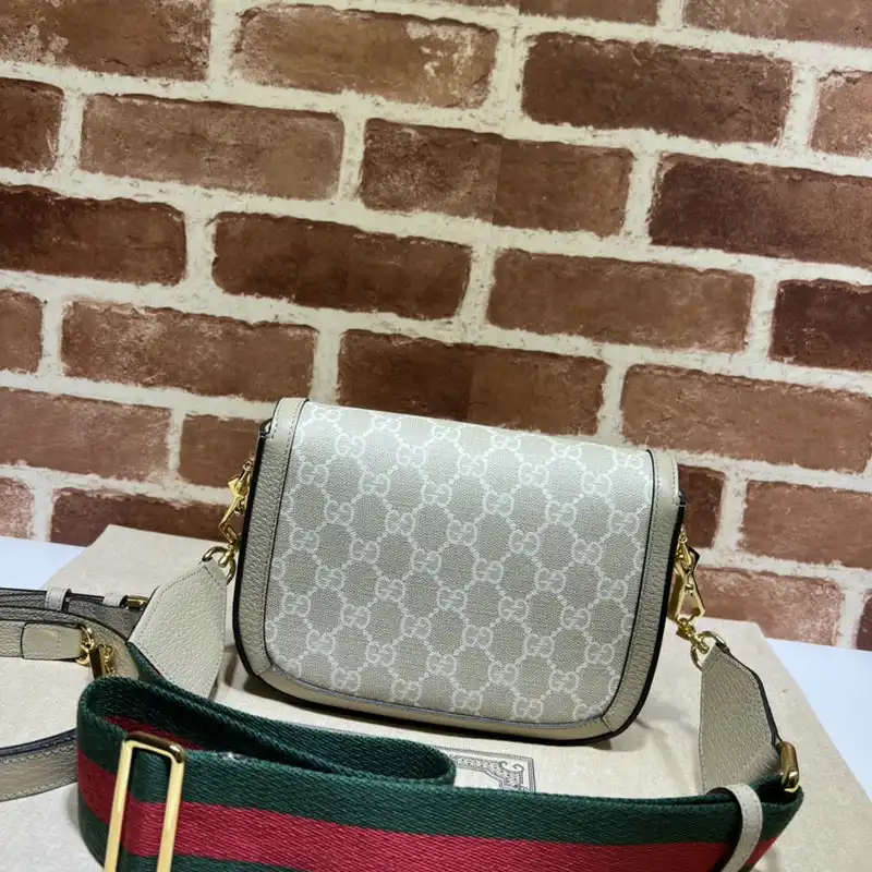 G*u*i bag 2205ya0024