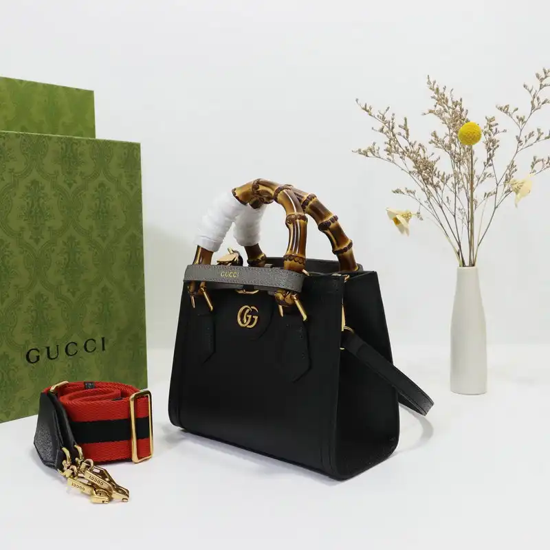 G*u*i bag 2206dj0037