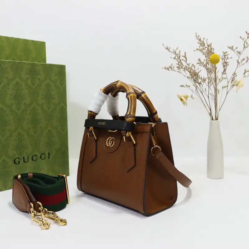 G*u*i bag 2206dj0038