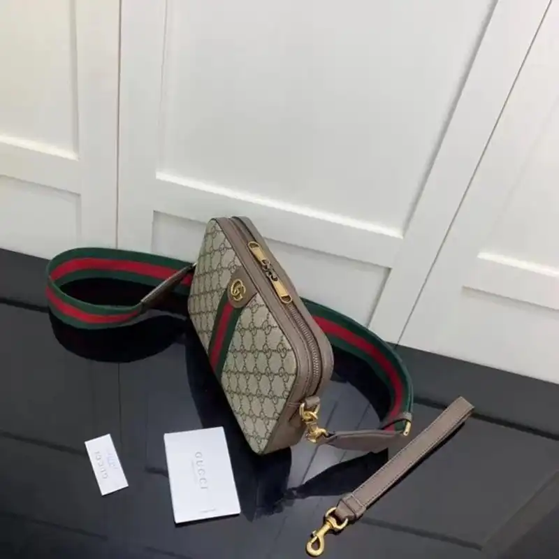 G*u*i bag 2206ht0015