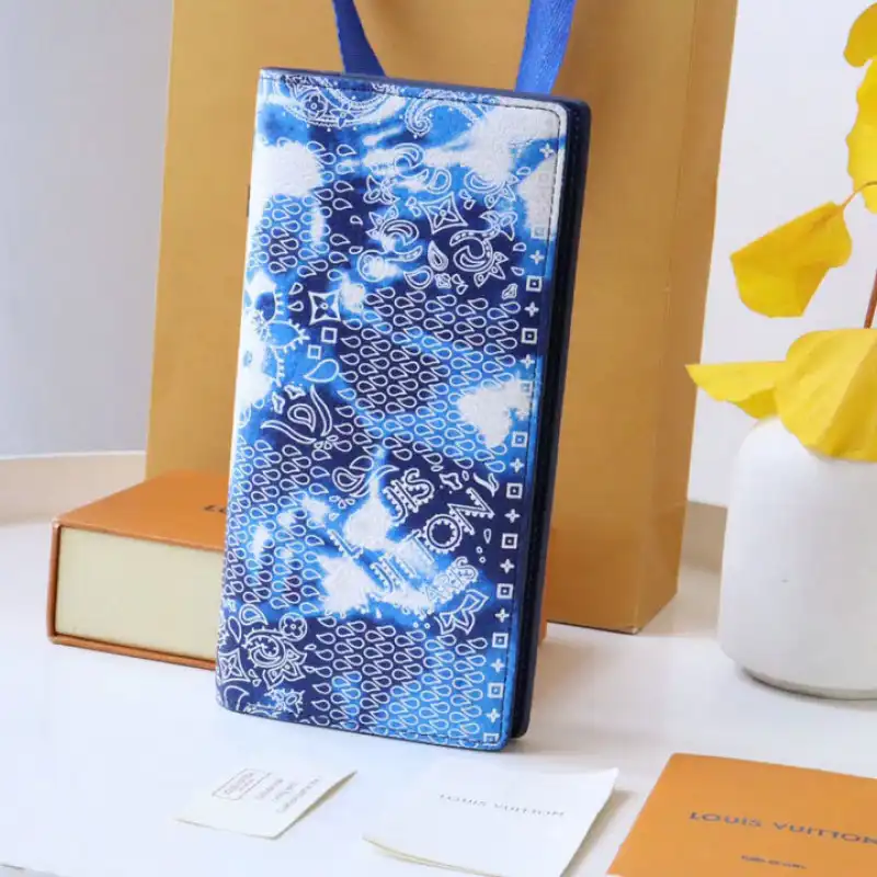 LV Bag 2207DJ0017