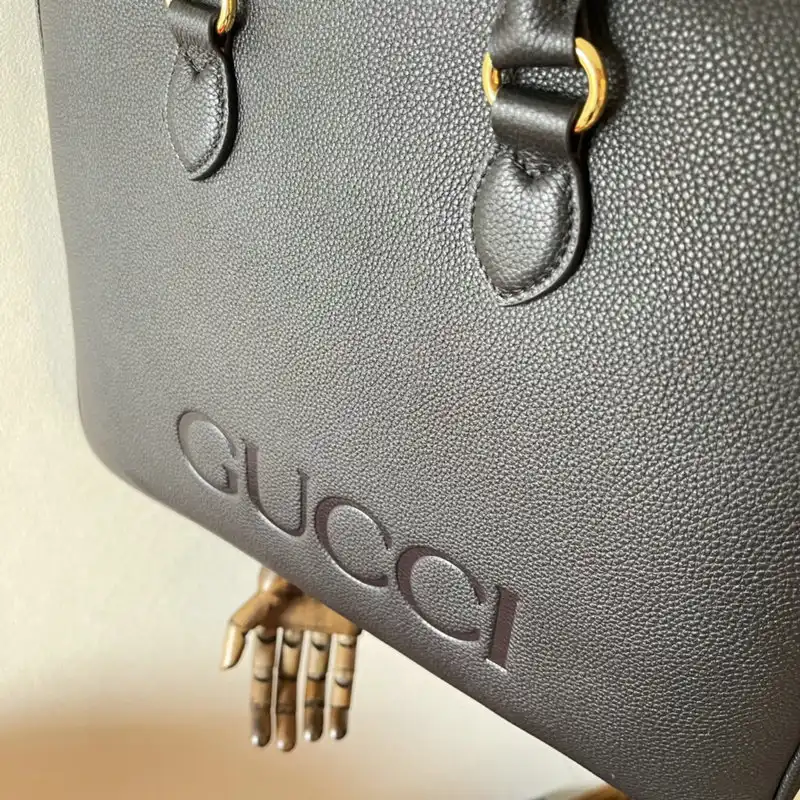 G*u*i bag 2207pj0015
