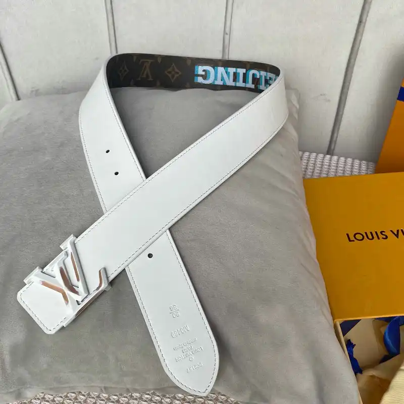 LV Belts 2207XF0064