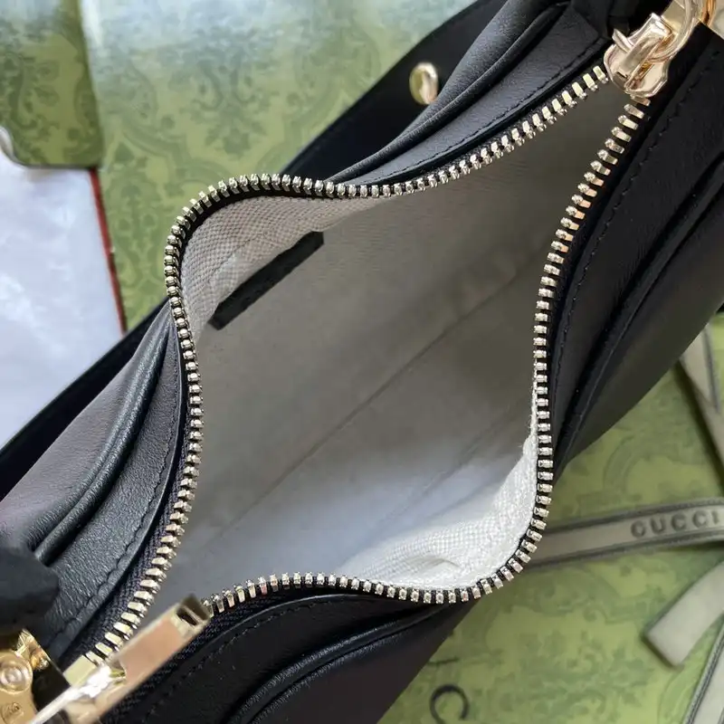 G*u*i bag 2208ya0009