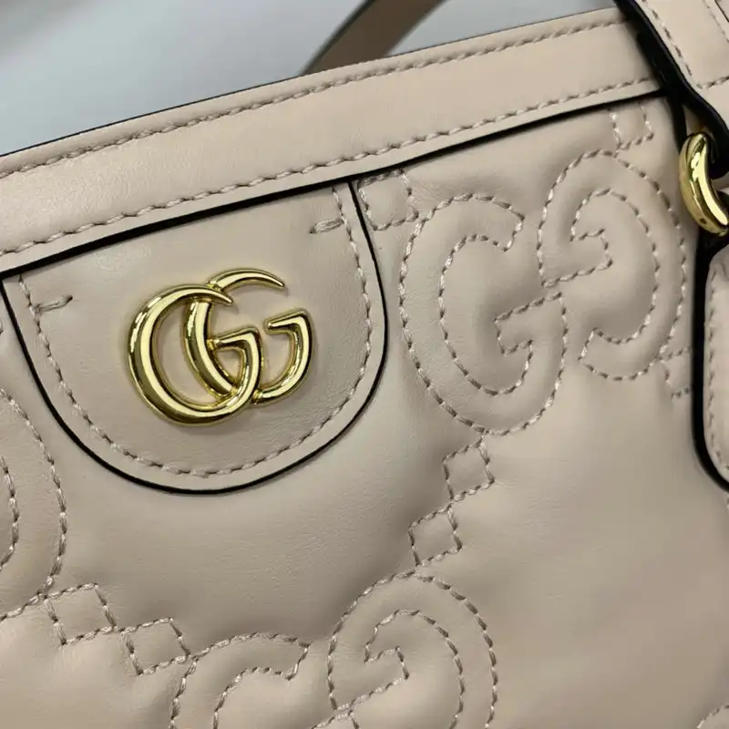 G*u*i bag 2208ya0027