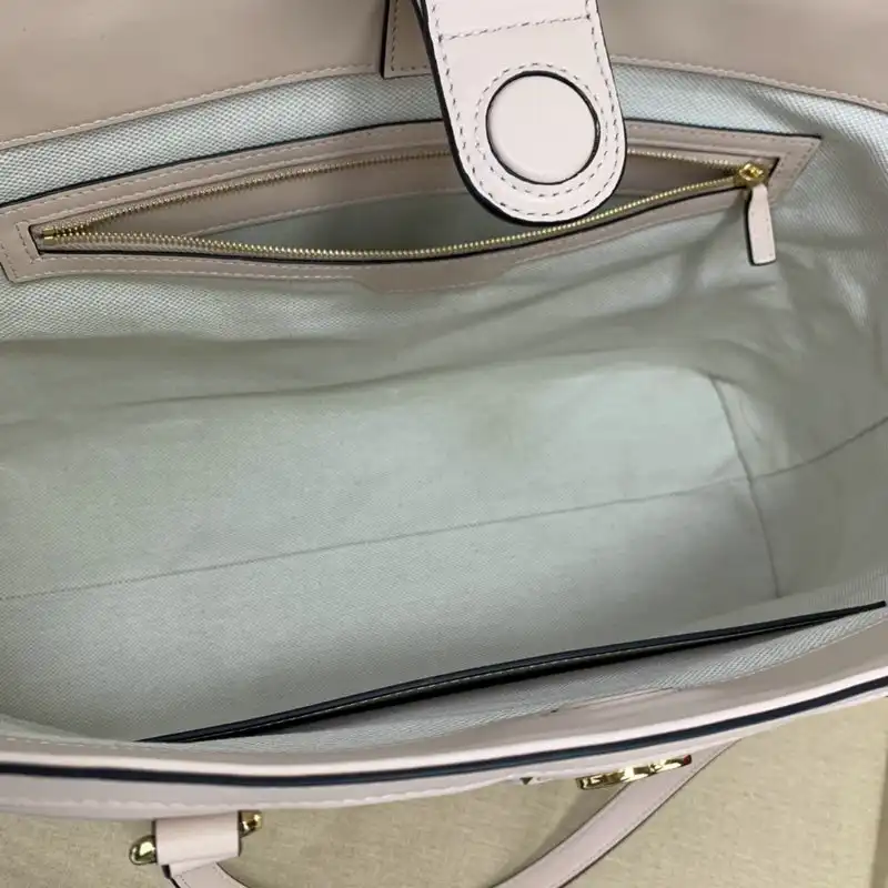 G*u*i bag 2208ya0027