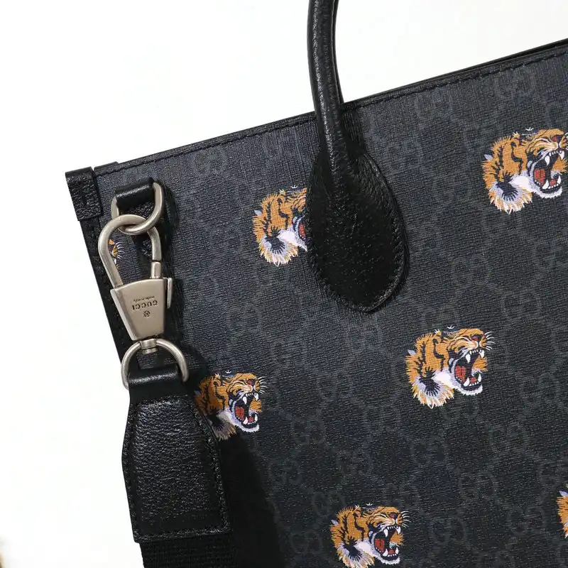 G*u*i bag 2209dj0009