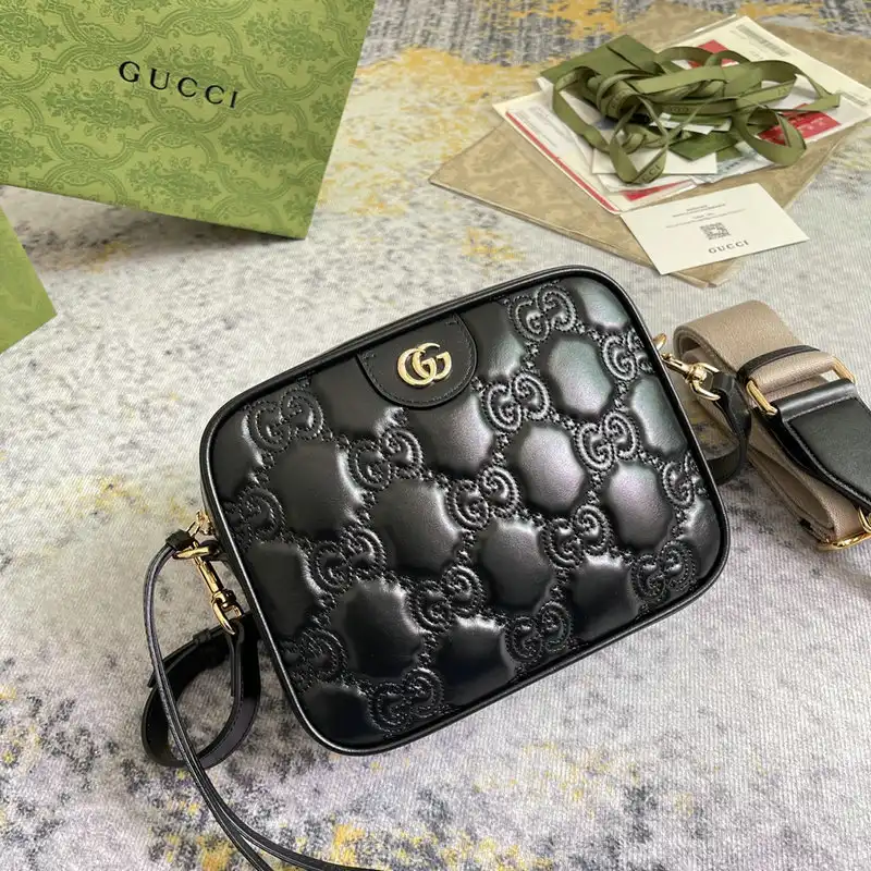 G*u*i bag 2209dj0036
