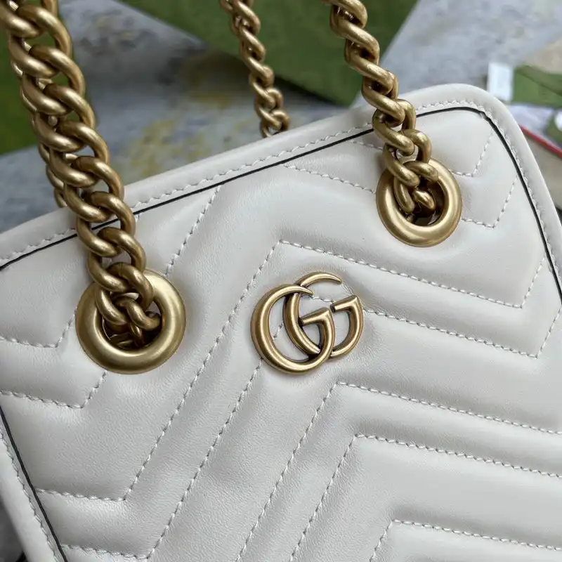 G*u*i bag 2209dj0038