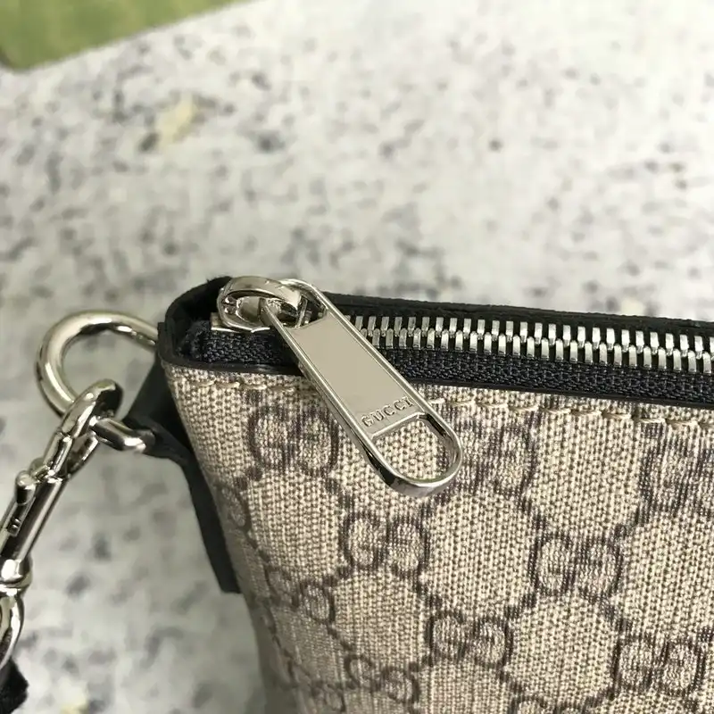 G*u*i bag 2209dj0048