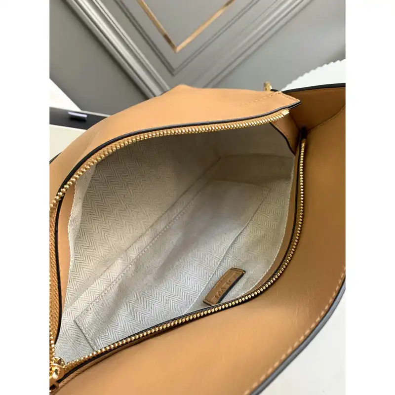 L0ew* bag 2209sw0001