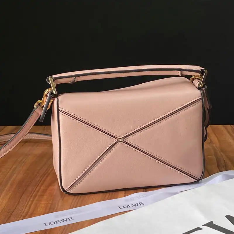 Loewe Bag 2209SW0021